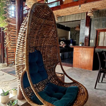 El Lobo Hostel General Luna  Ngoại thất bức ảnh